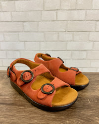 Relaxed Sandal | Rust | Wide Width