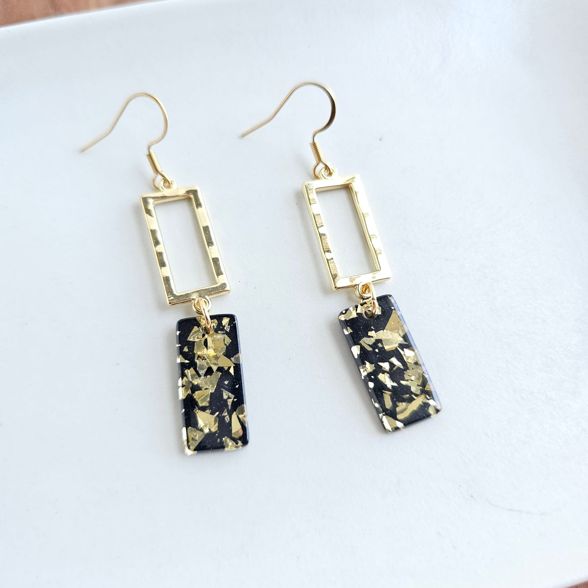 Raya Earrings | Black with Gold Flakes