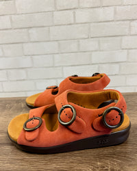 Relaxed Sandal | Rust | Wide Width