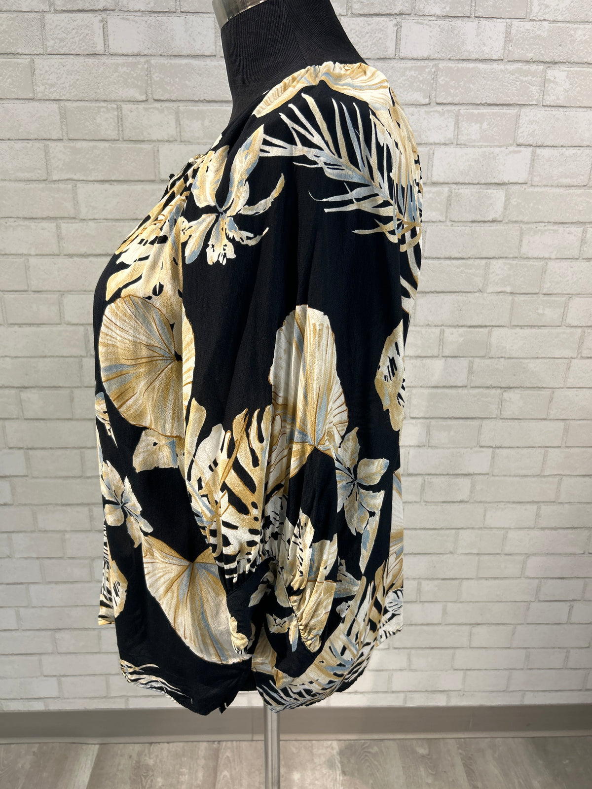 Floral Tie Front Blouse - Karen Kane