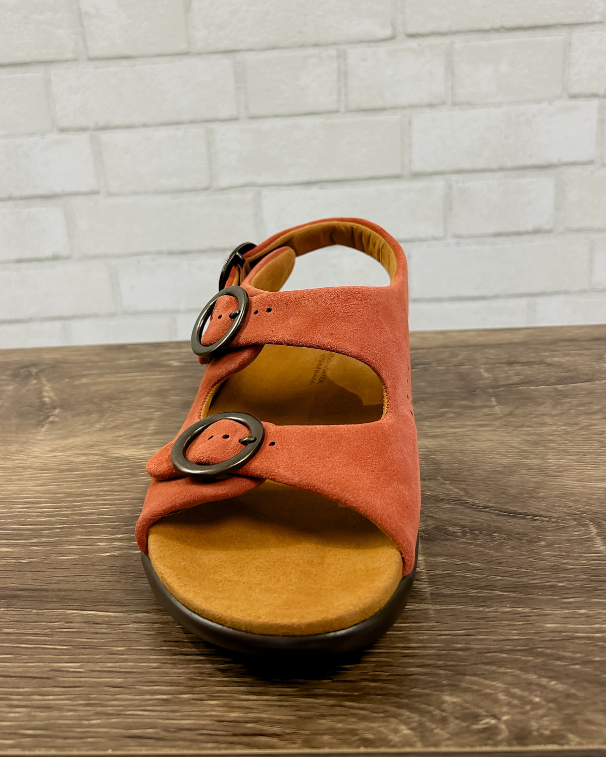 Relaxed Sandal | Rust | Wide Width