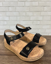 Marta Sandal | Ink