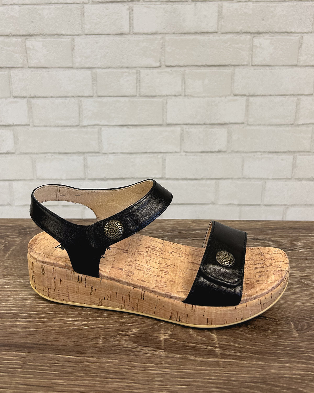 Marta Sandal | Ink