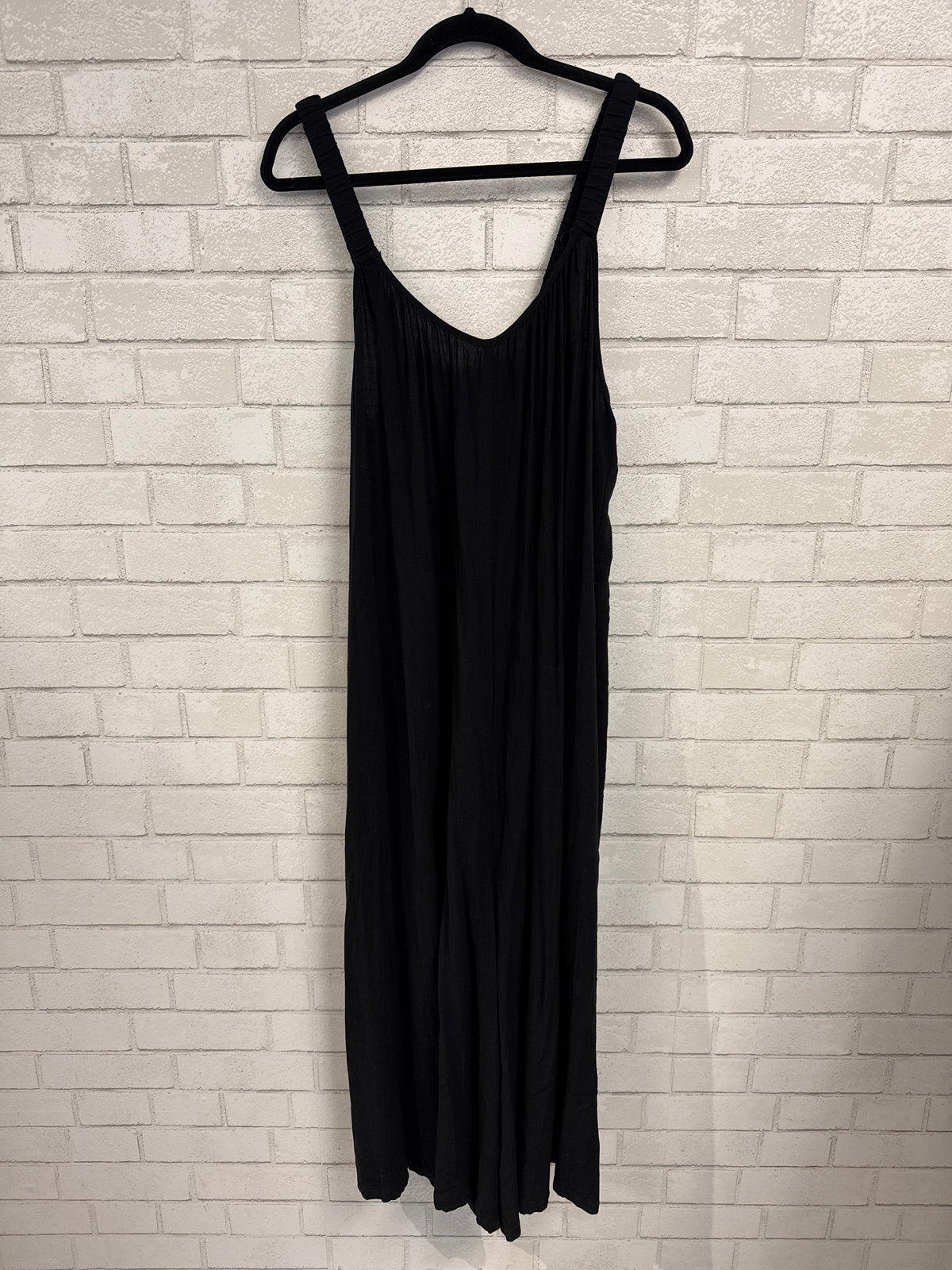 Black Sleeveless Jumpsuit - Blue Sky