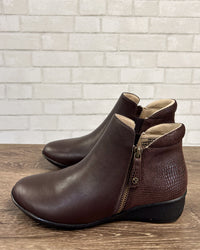 Damascus Bootie | Espresso