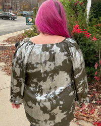 Metallic V-Notched Top | Olive