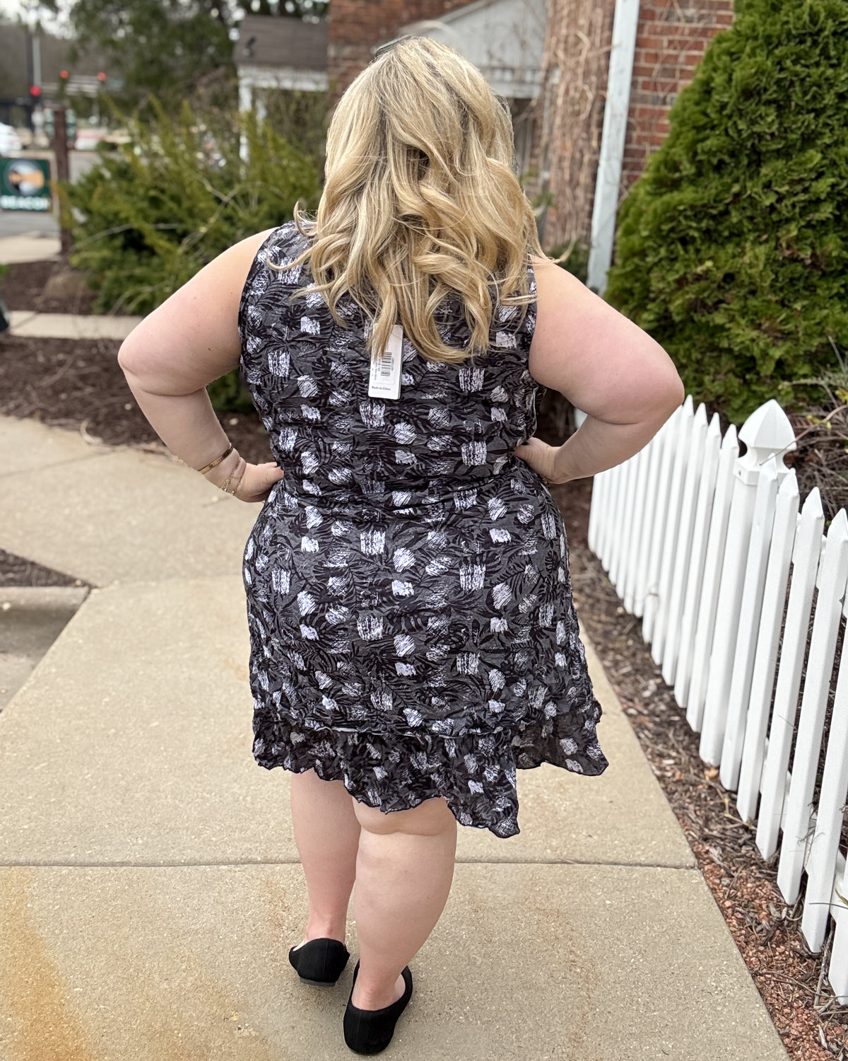 Crinkle Tank Tiered Dress | Black Leaf