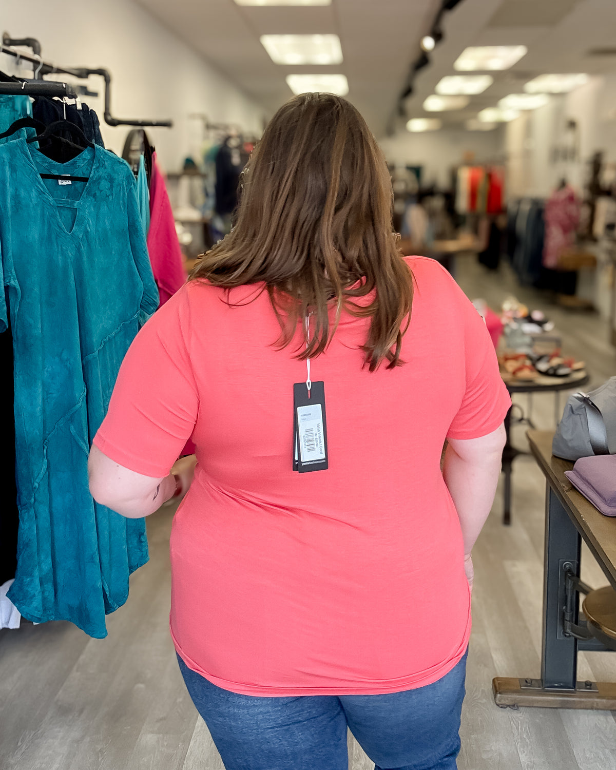 Valya V-Neck | Coral