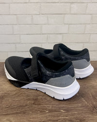 Atlis | Black