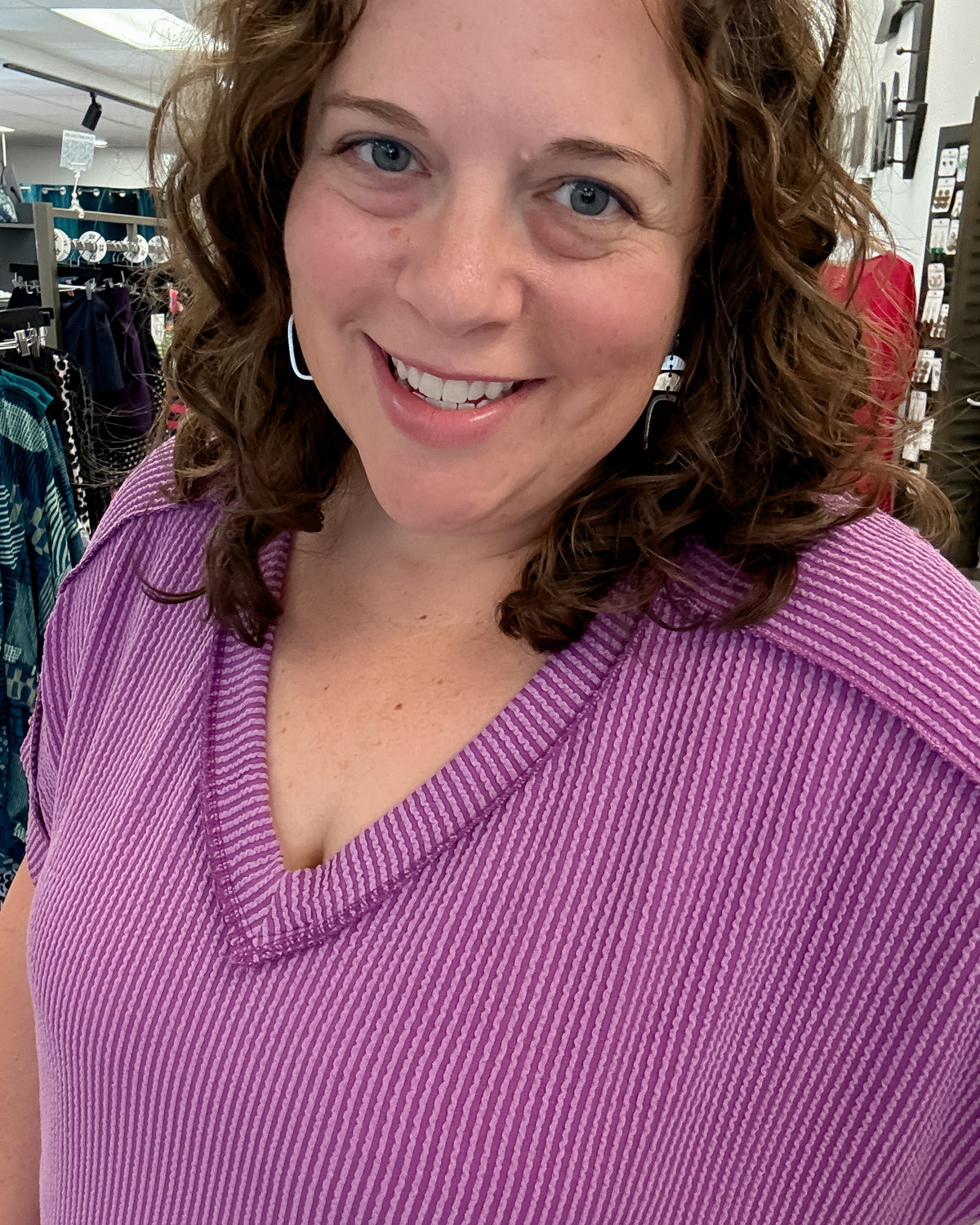 Urban Ribbed Hi-Low V-Neck Top | Light Plum