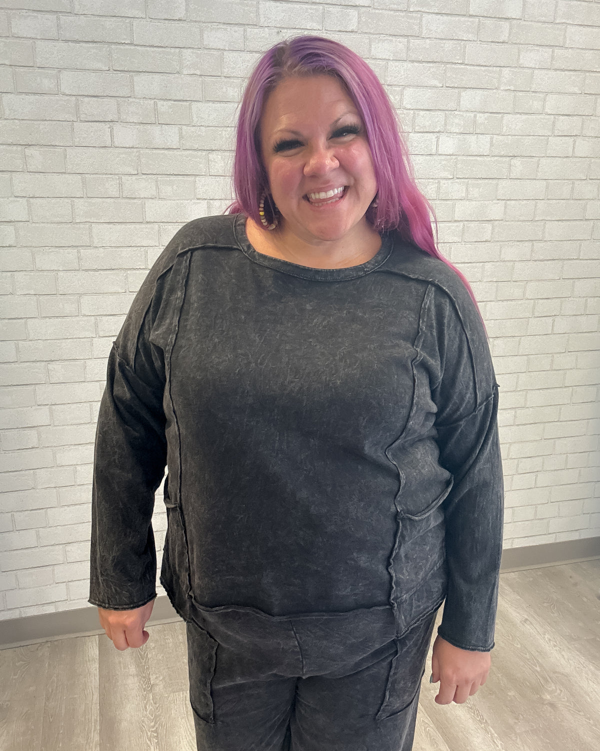 Mineral Wash Pocket Top | Black