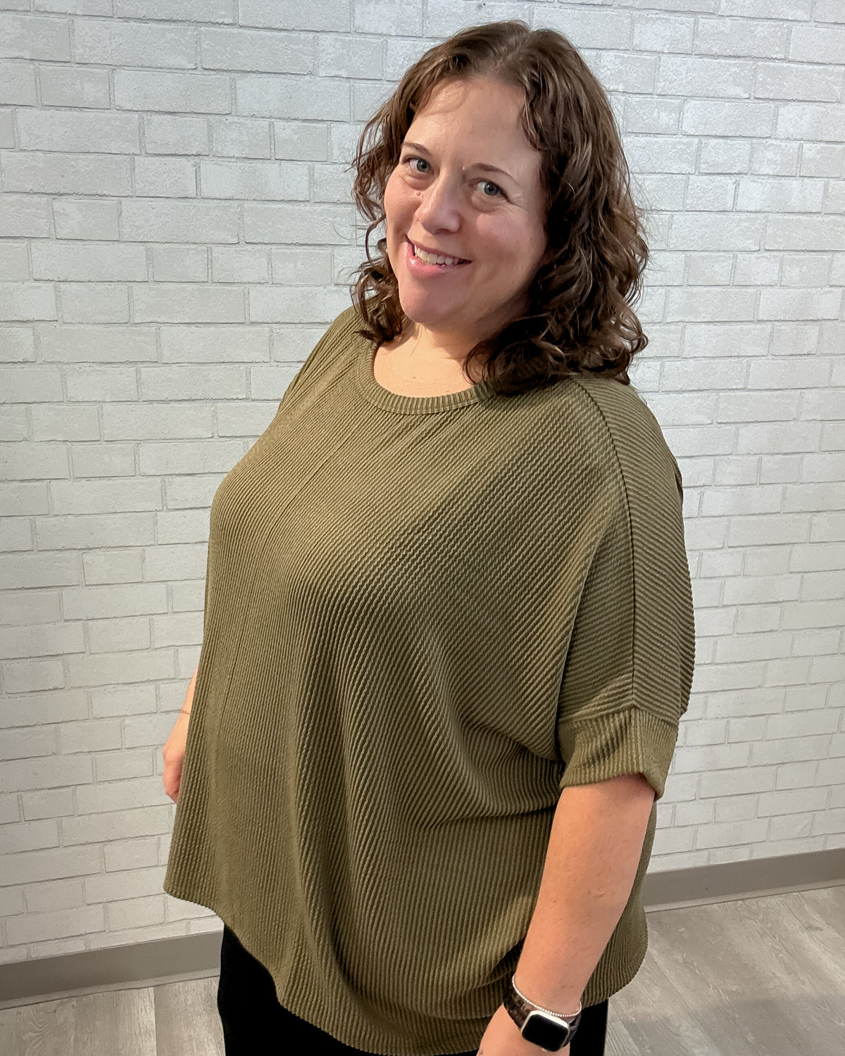 Urban Ribbed Hi-Lo Top | Sage Olive