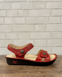 Vienna Garnet Sandal