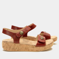 Marta Sandal | Garnet