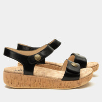 Marta Sandal | Ink