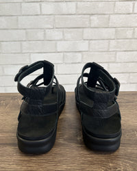 Aria LX | Bison | Wide Width