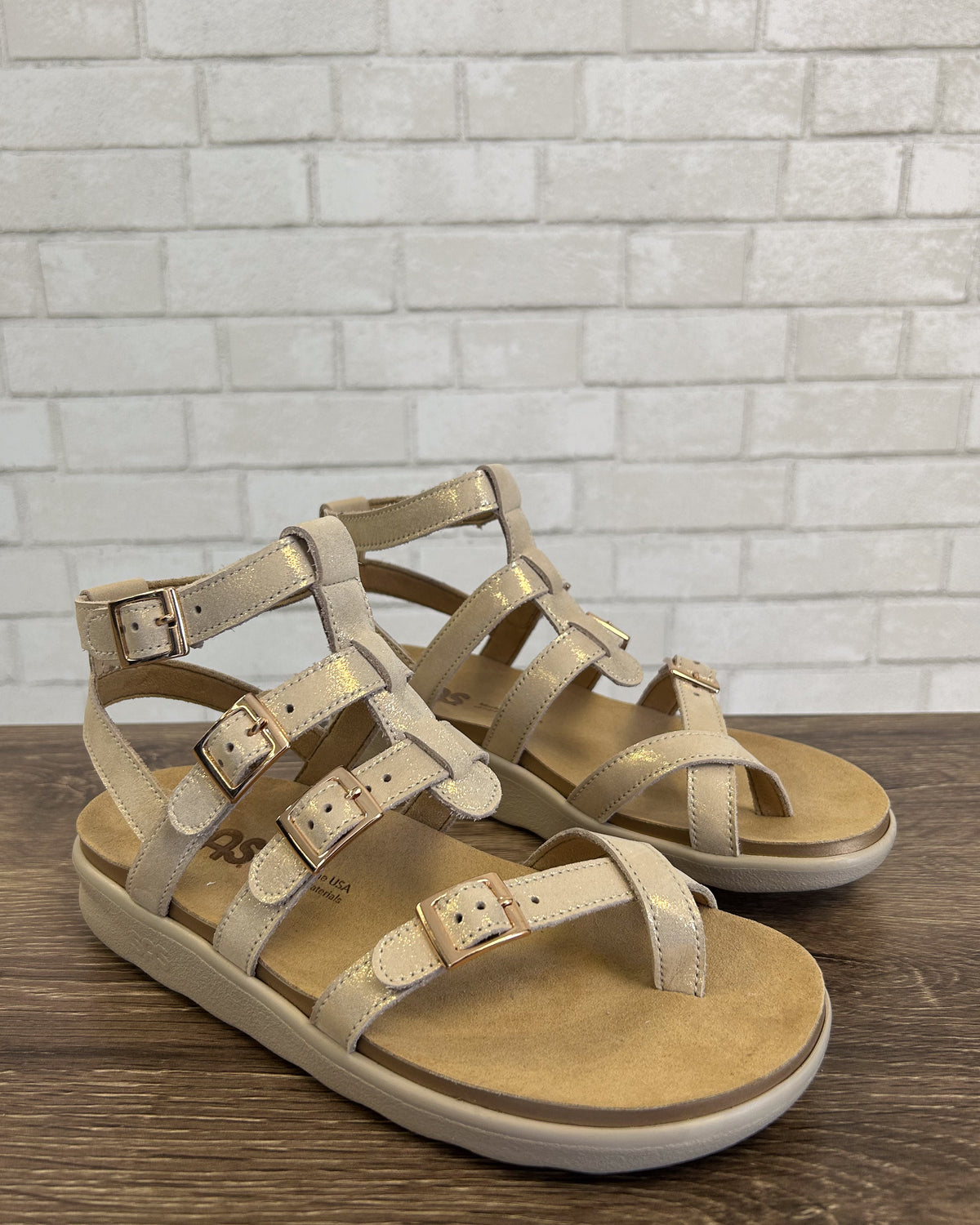 Aria | Soft Gold | Wide Width