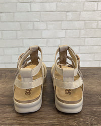 Aria | Soft Gold | Wide Width