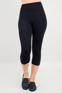 Riley Bamboo Capri Legging | Black