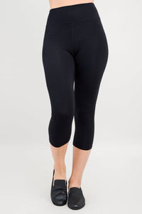 Riley Bamboo Capri Legging | Black