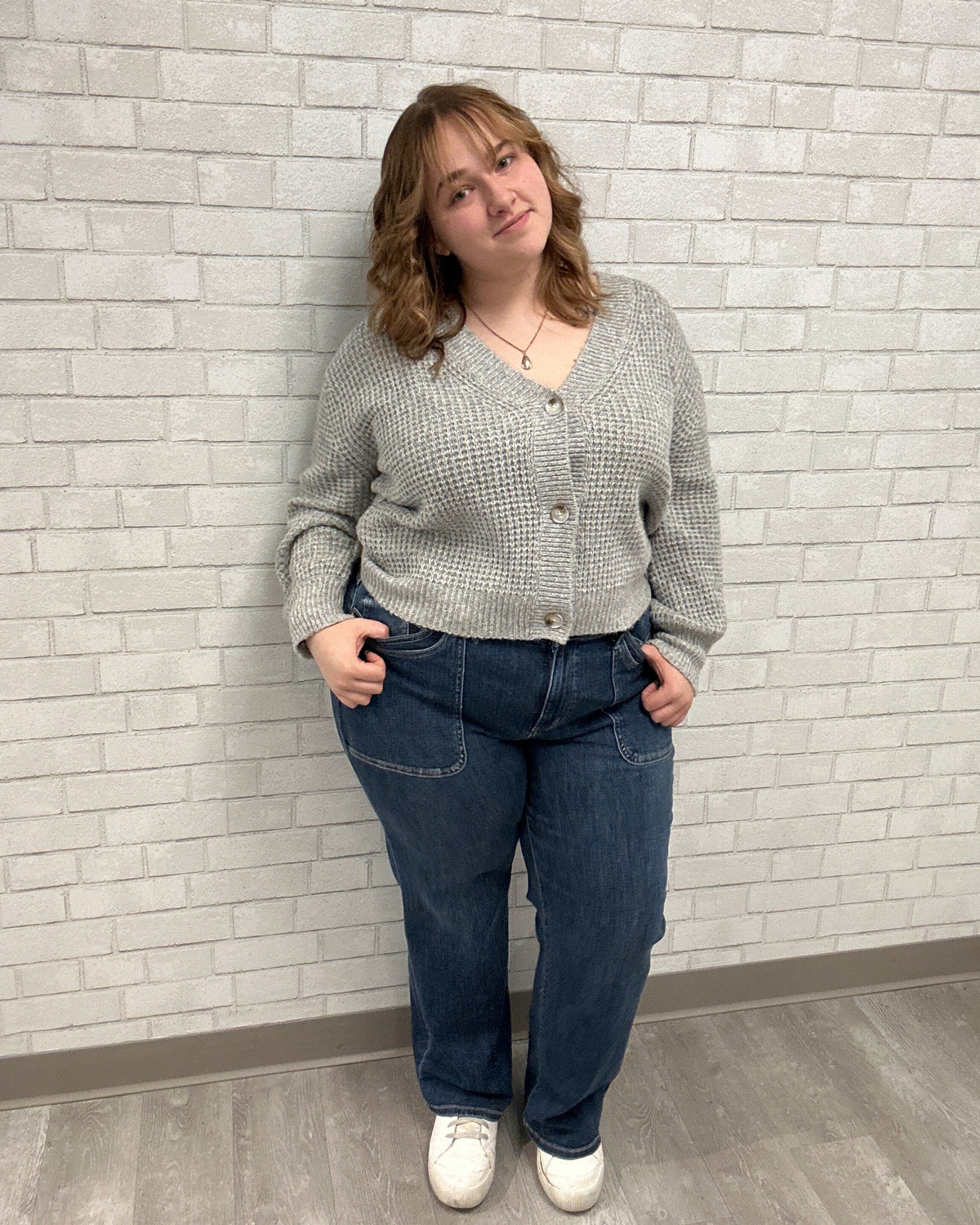 Mid Rise 90's Straight Front Patch Double Pocket Jeans