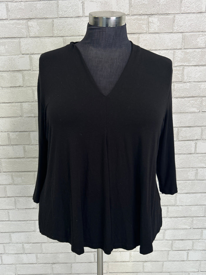 Black V-Neck Top - Alembika