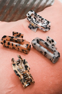 All About Tortoise Marble Hair Claw Clip