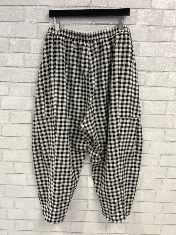Black & White Gingham Pocket Pants - Ritera