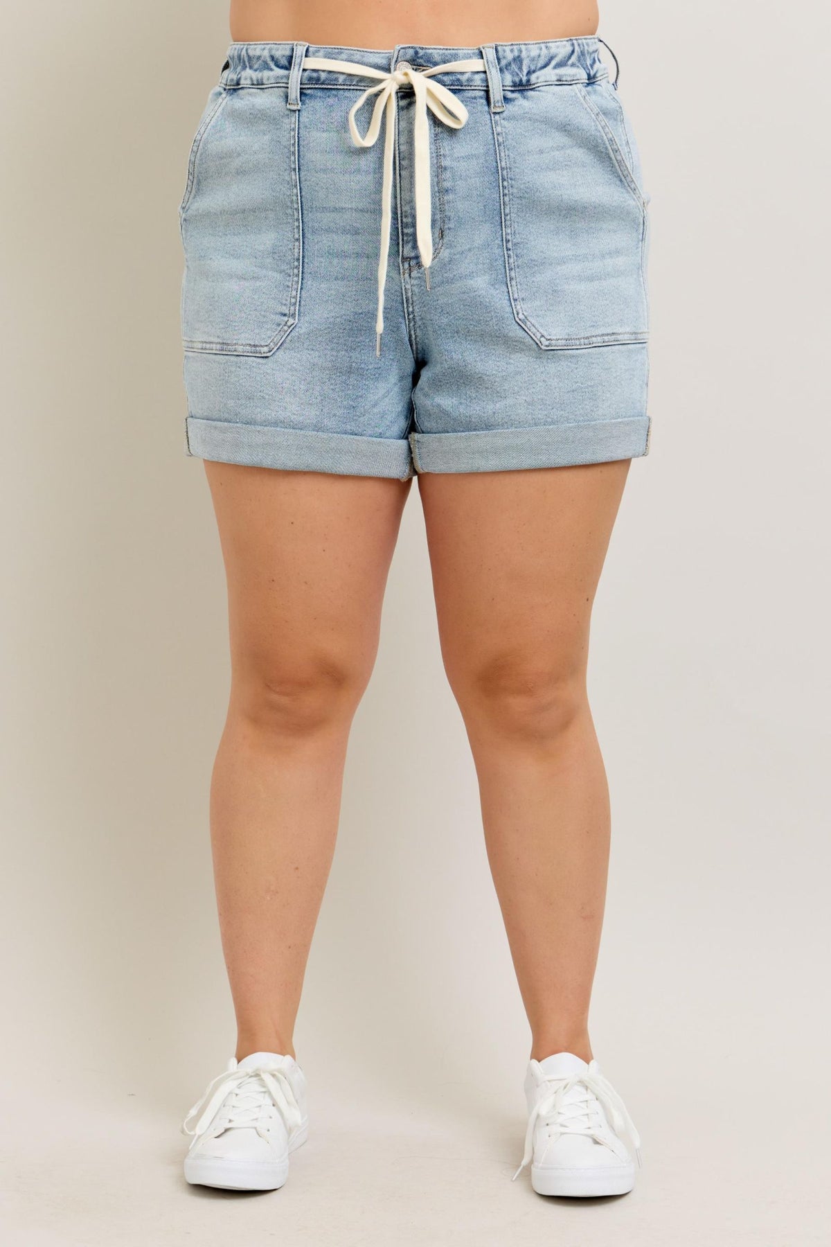High Waist Cuff Jogger Shorts | Lightwash