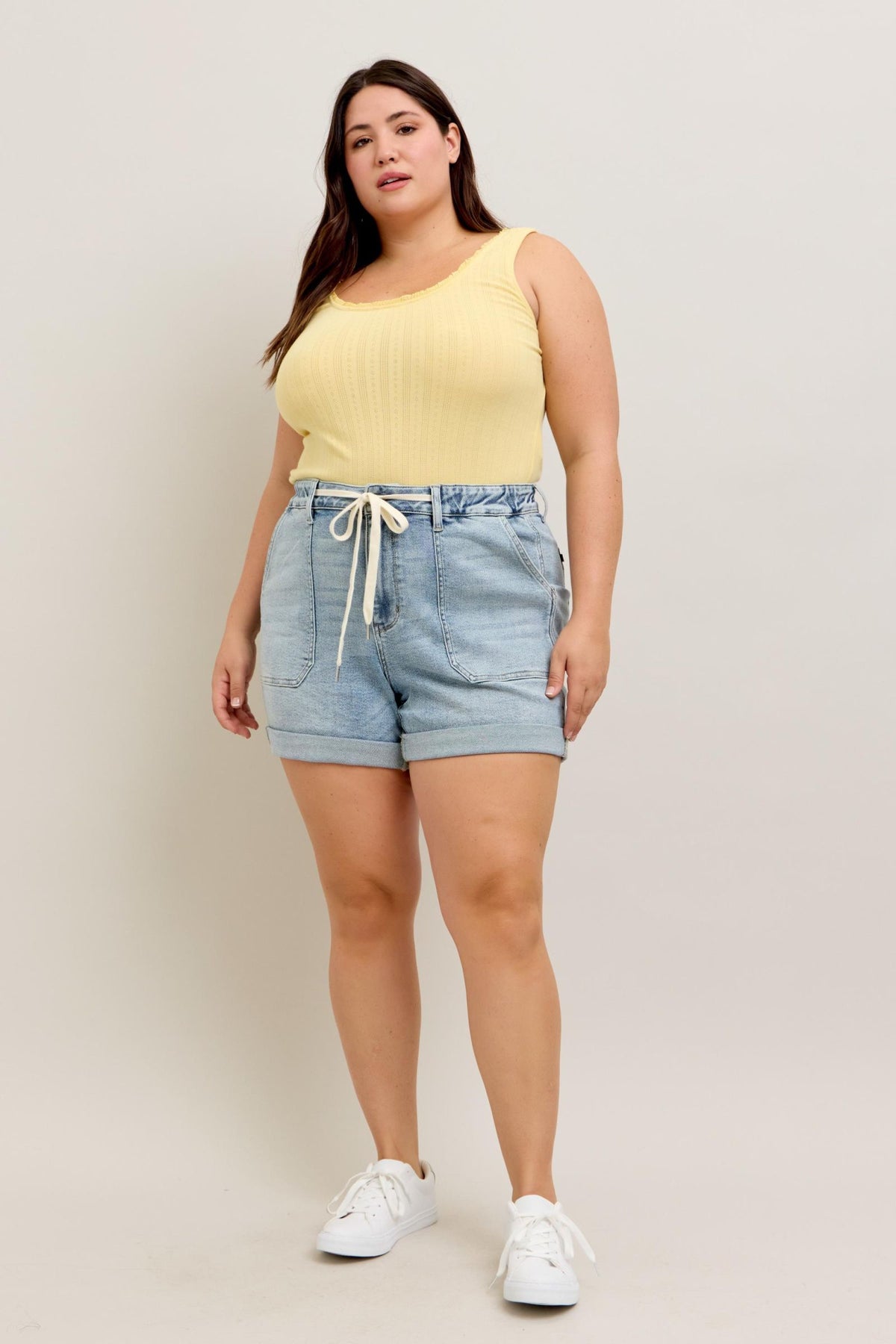 High Waist Cuff Jogger Shorts | Lightwash