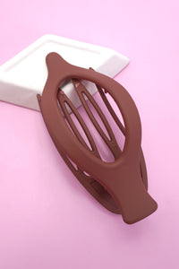 Oval Lay Flat Hair Claw Clip