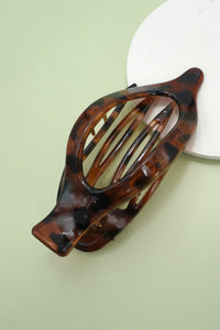 Oval Lay Flat Hair Claw Clip