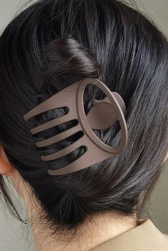 Matte Eye Hair Claw Clip