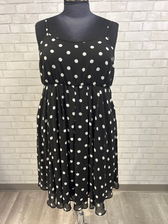 B/W Polka Dot Dress - Torrid