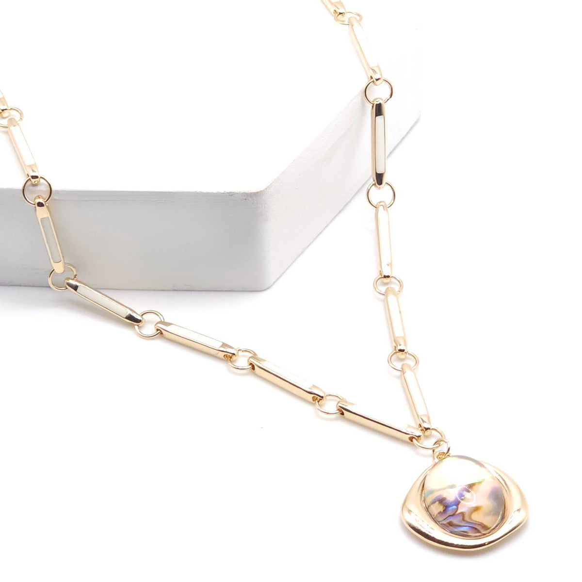 Natural Luxe Necklace