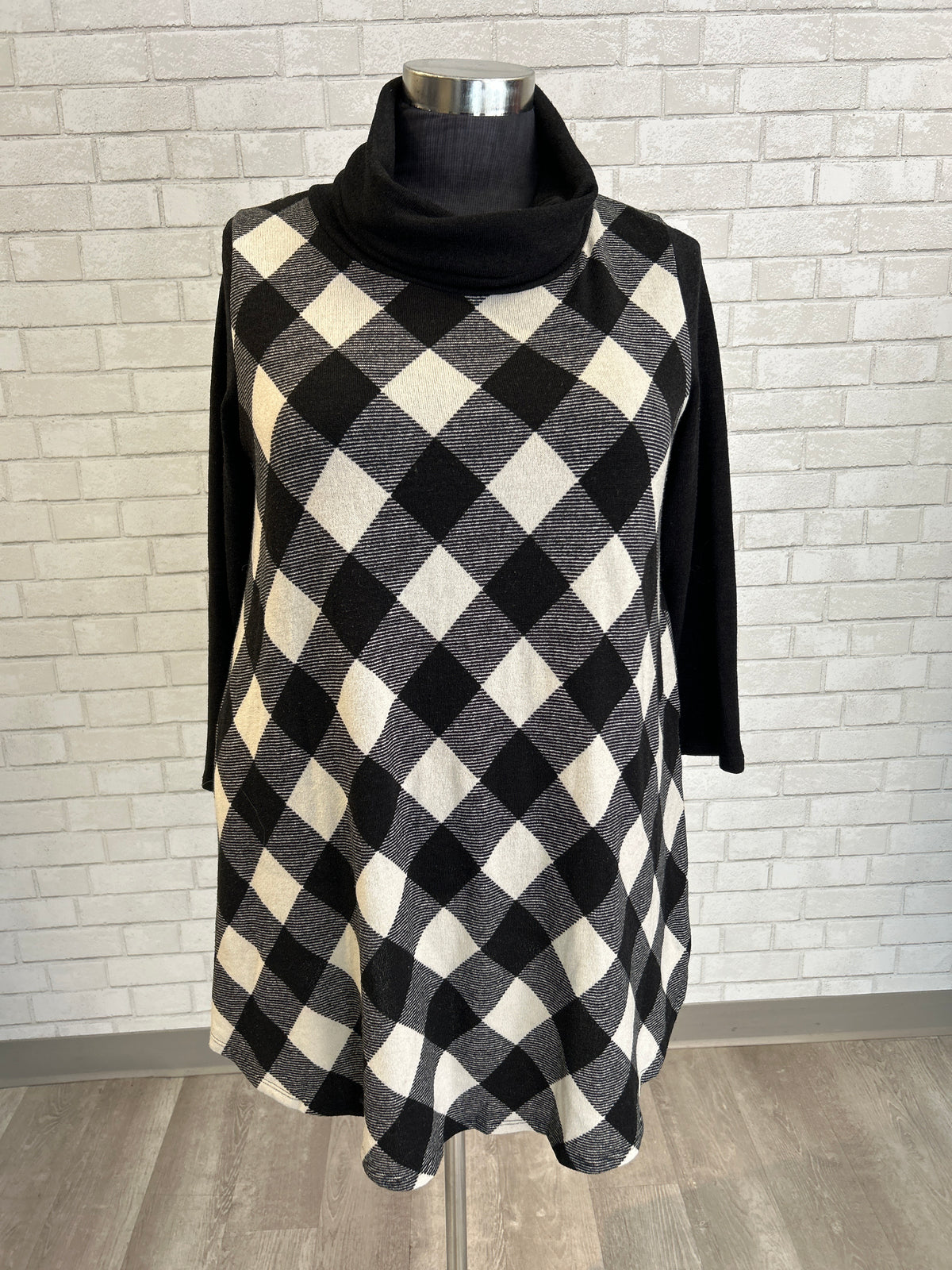 Black/White Plaid Cowl Tunic - Emerald