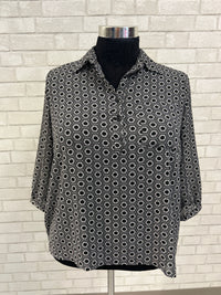 Black/White Geo Print Blouse - Rose & Olive