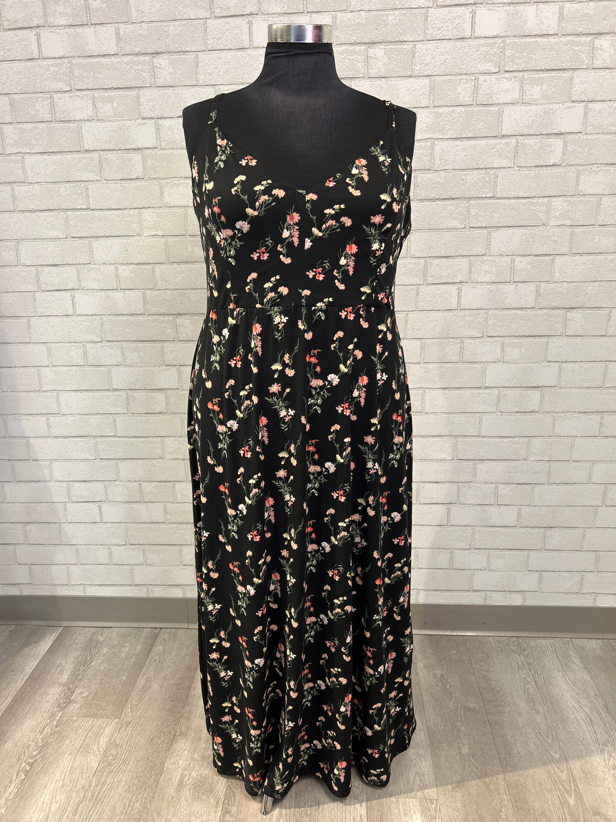 Black Maxi Floral Dress - Nine Britton