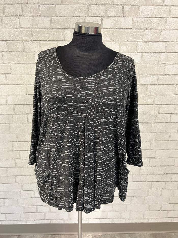 Grey/White Pocket Top - Nyah