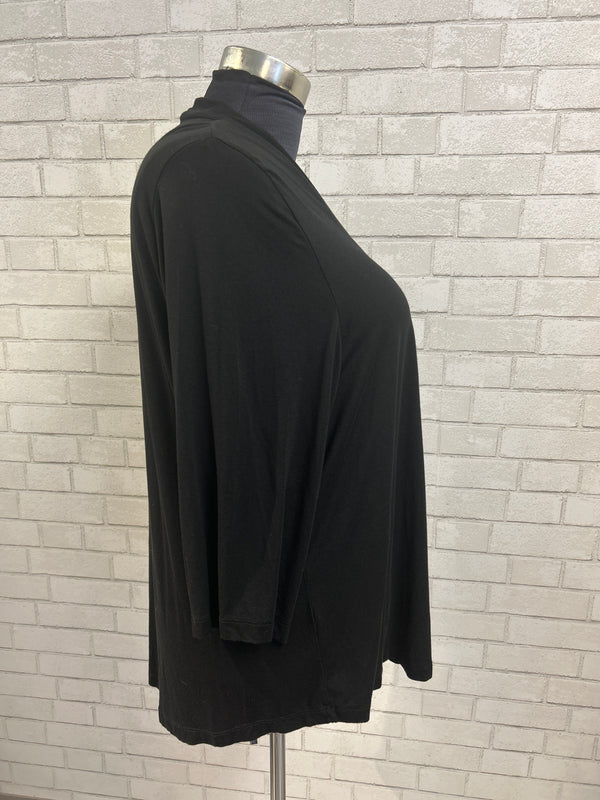 Black V-Neck Top - Alembika