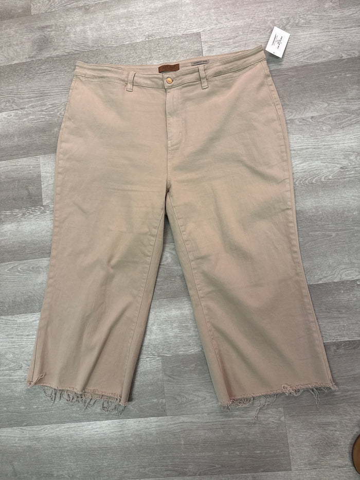Khaki Crops - Judy Blue