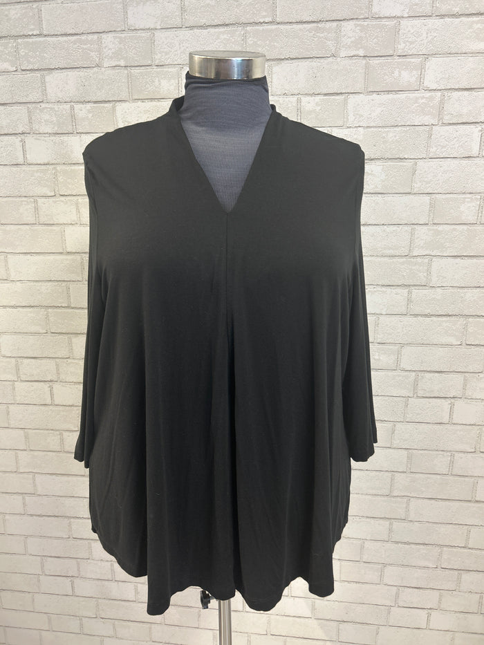 Black V-Neck Top - Alembika