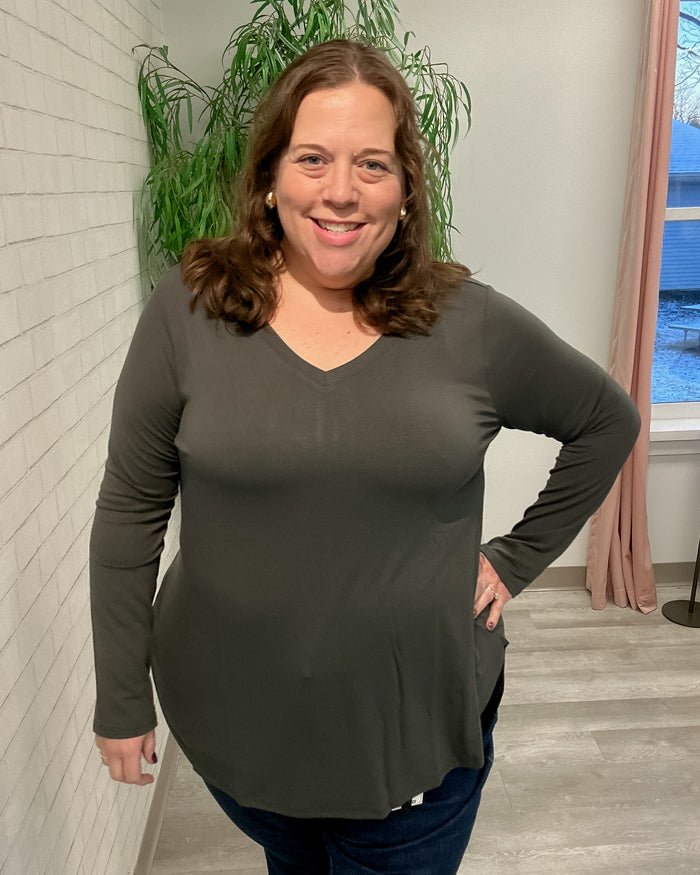 Long Sleeve V-Neck Top | Ash Grey