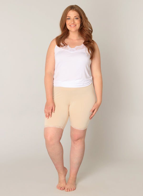 Ava Lace Trim Shorts