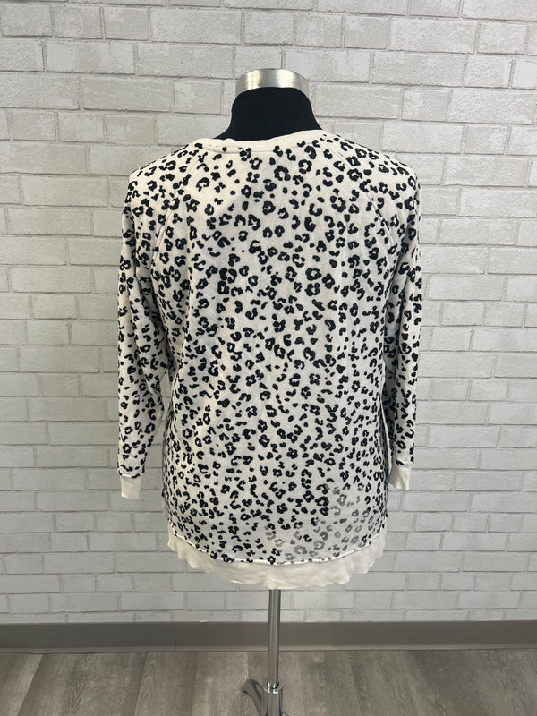White/Black Leopard Pullover - Jane + Delaney