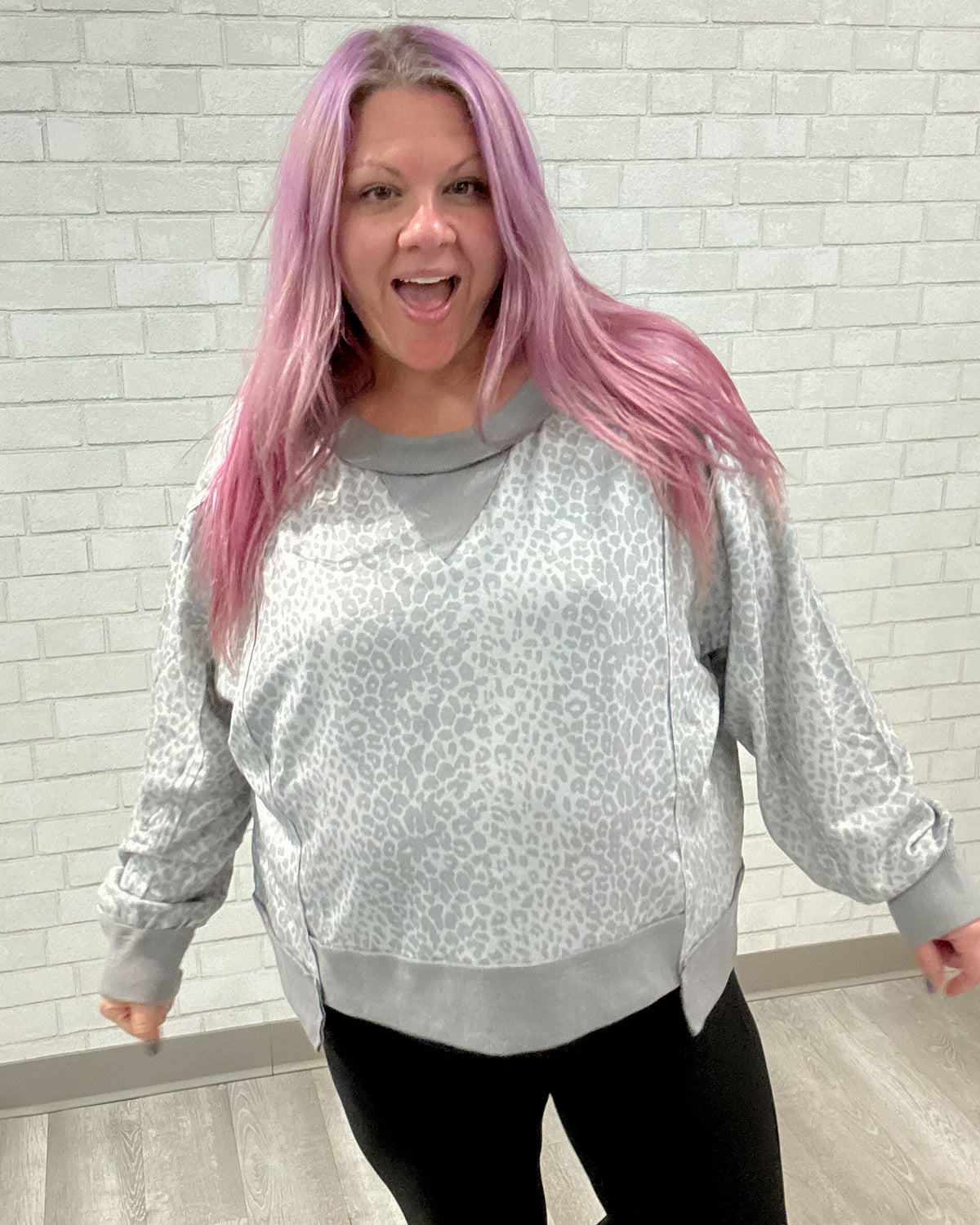 Leopard Print Pullover | Grey