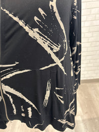 Black/Tan Slashes Zip Up - Kozan