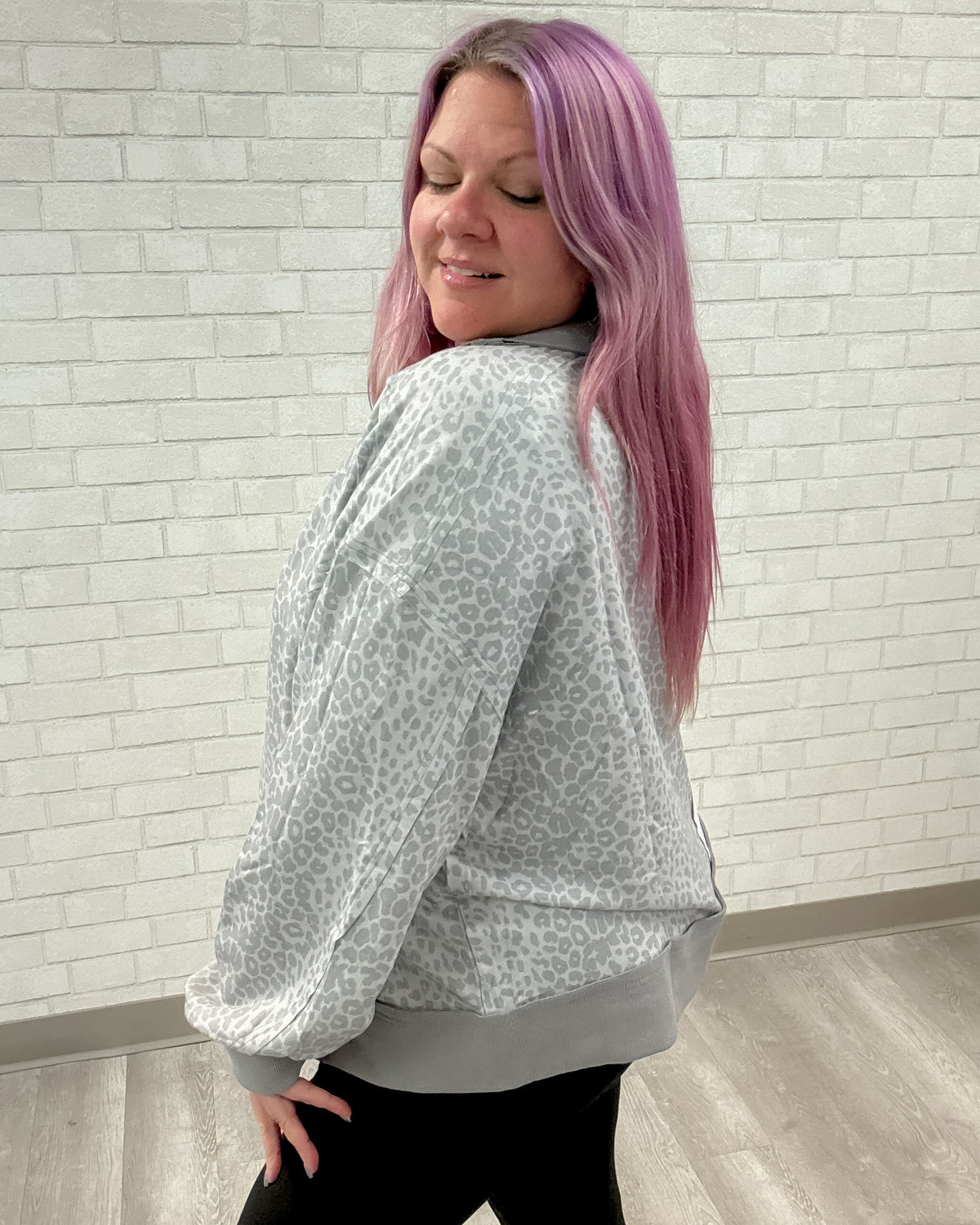 Leopard Print Pullover | Grey