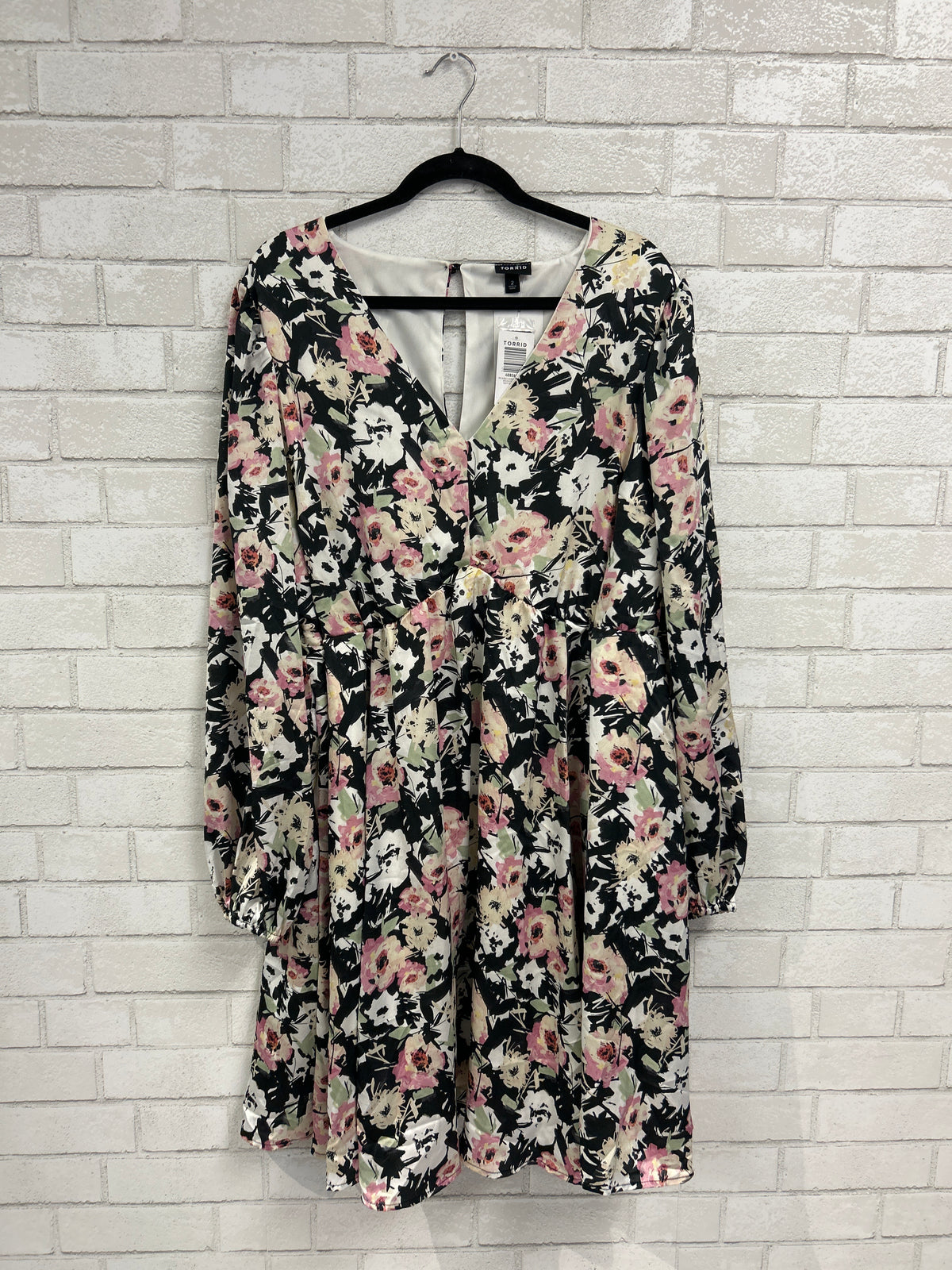 Floral V-Neck Dress - Torrid