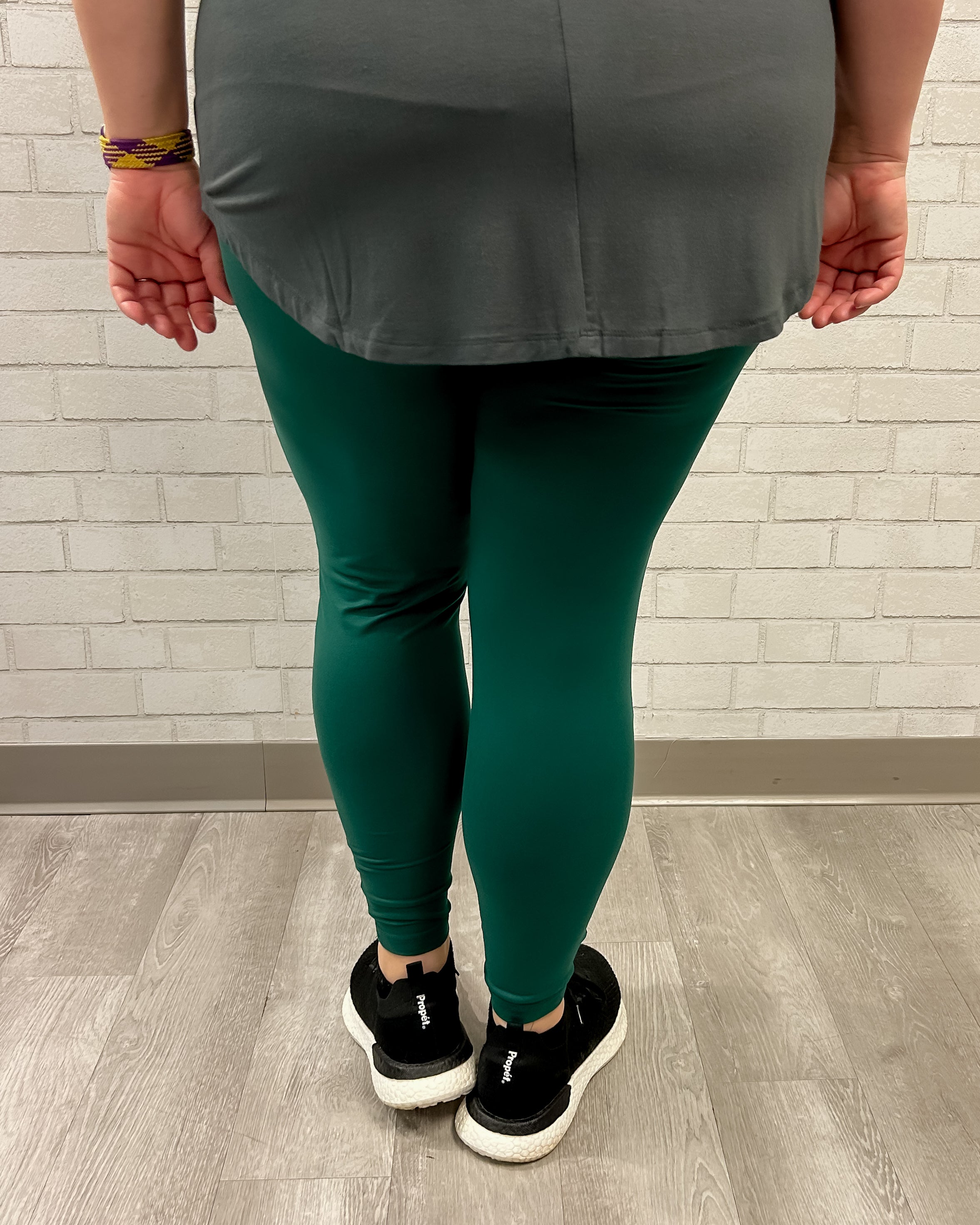 Koral Lustrous High Rise Legging - Duffle Green Snake – Ten Boutique